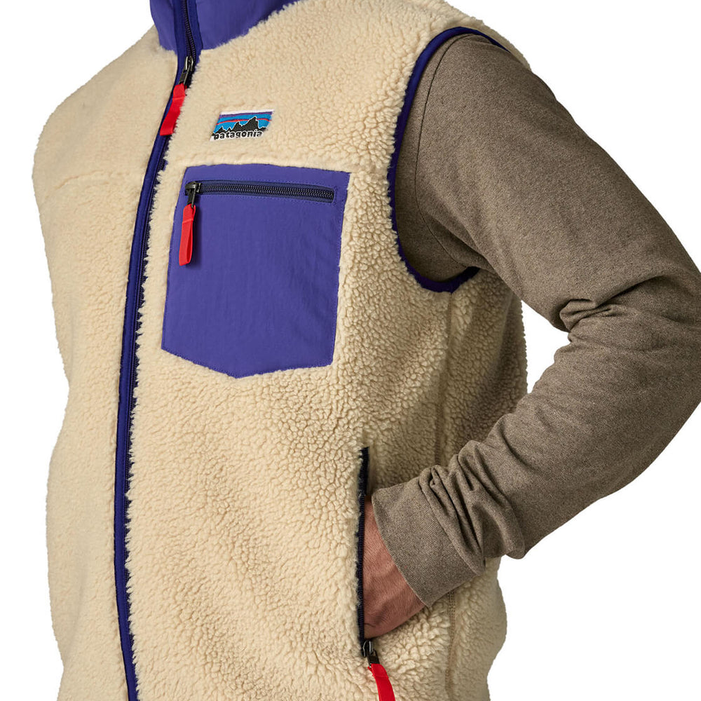 
                      
                        Patagonia Vest Classic Retro-X beige dark natural
                      
                    
