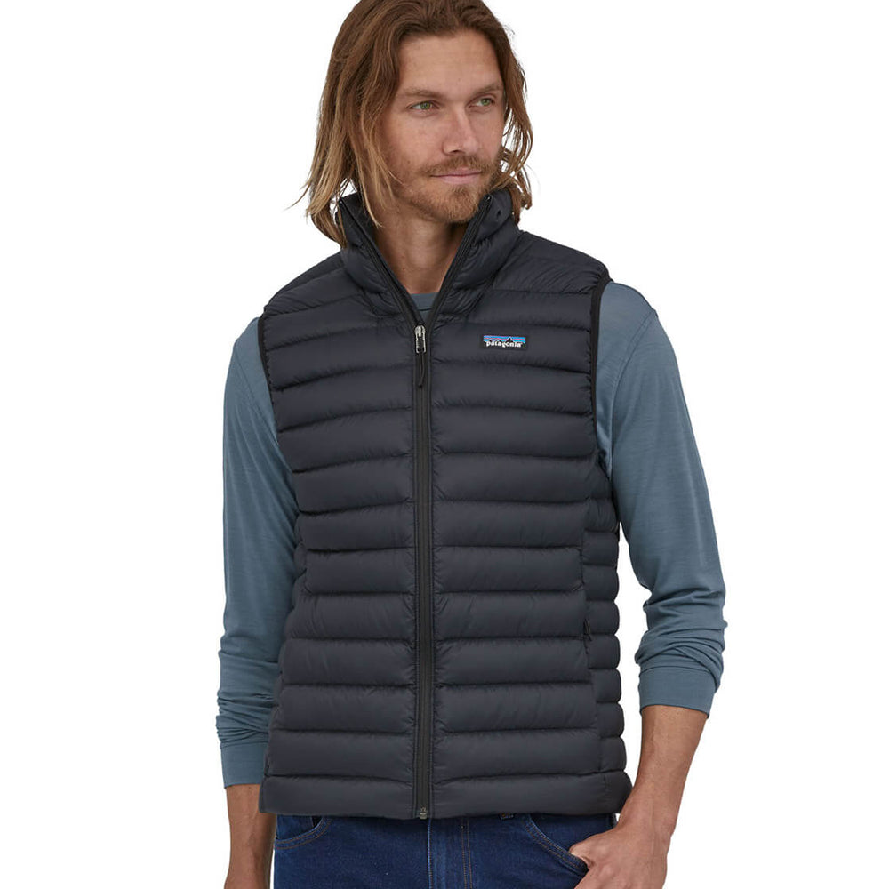 
                      
                        Patagonia Vest Down Sweater black
                      
                    