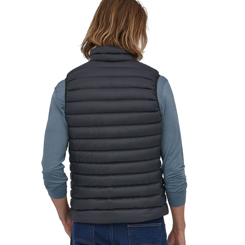 
                      
                        Patagonia Vest Down Sweater black
                      
                    