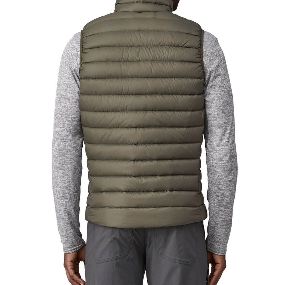 
                      
                        Patagonia Vest Down Sweater green pine needle
                      
                    