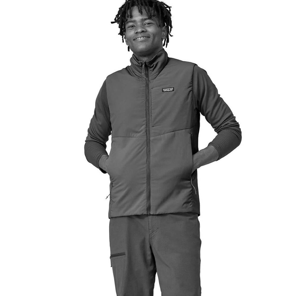 
                      
                        Patagonia Vest Nano Air Light black
                      
                    