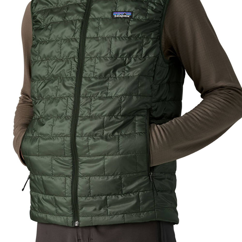 
                      
                        Patagonia Vest Nano Puff green old growth
                      
                    