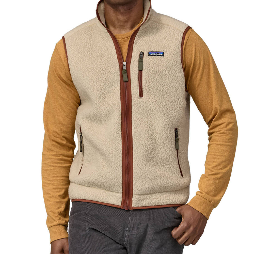 
                      
                        Patagonia Vest Retro Pile beige el cap khaki/sisu brown
                      
                    
