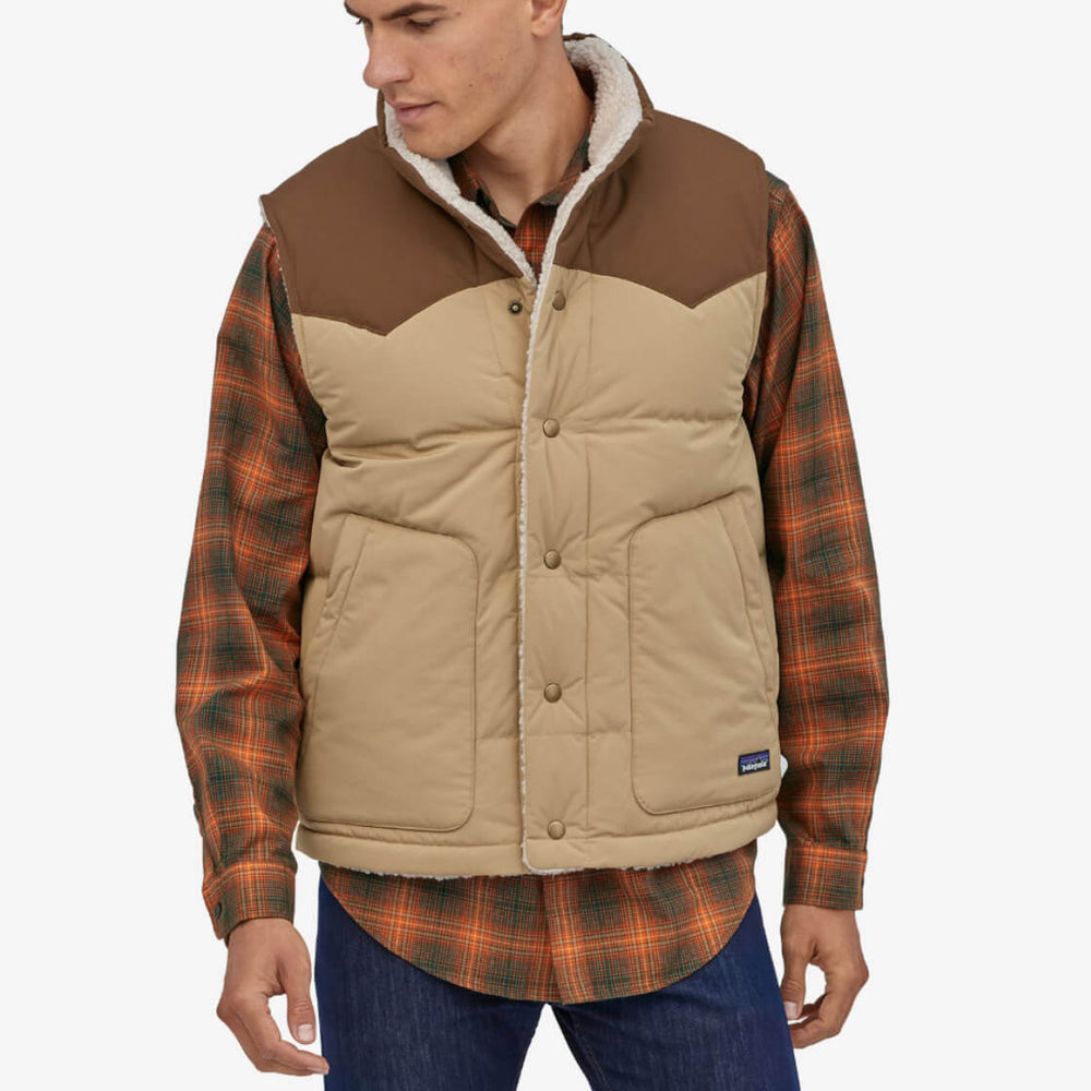 
                      
                        Patagonia Vest Reversible Bivy beige classic tan
                      
                    