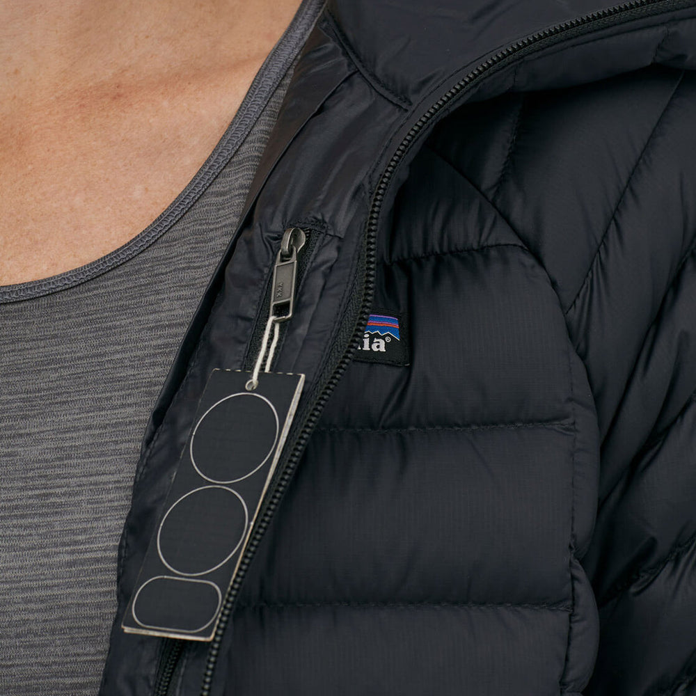 
                      
                        Patagonia W Jacket Down Hoody black
                      
                    