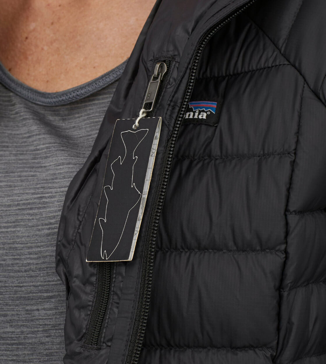Patagonia W Jacket Down Sweater black