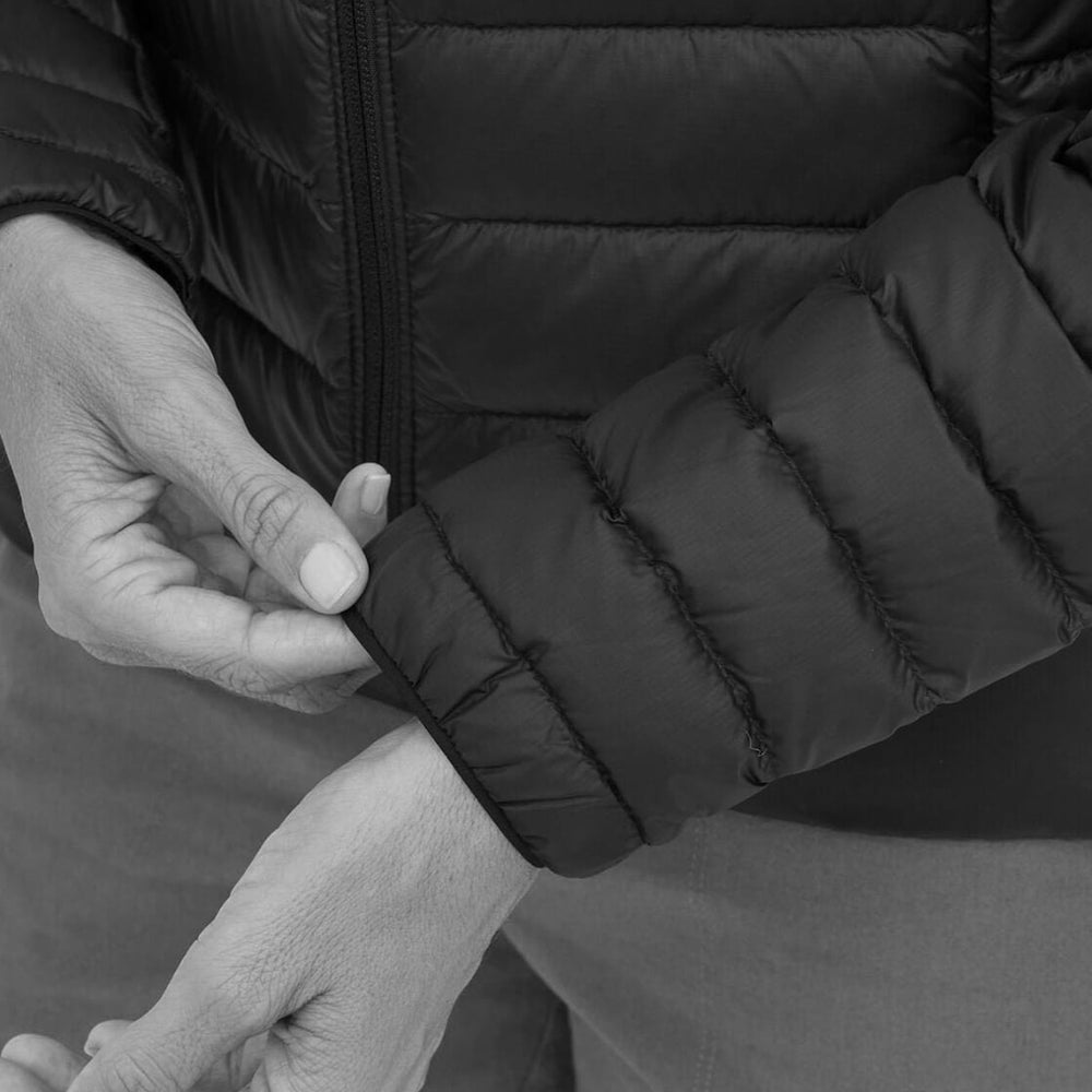 
                      
                        Patagonia W Jacket Down Sweater green hemlock
                      
                    
