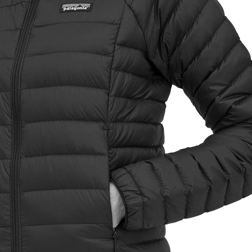 
                      
                        Patagonia W Jacket Down Sweater green hemlock
                      
                    