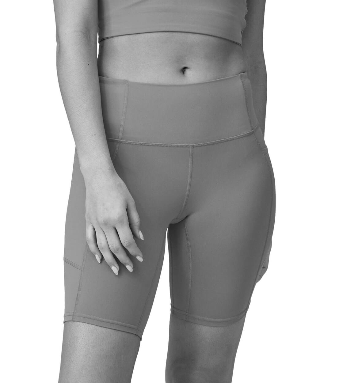 Patagonia W Shorts Maipo 8in grey rock wash/thermal blue