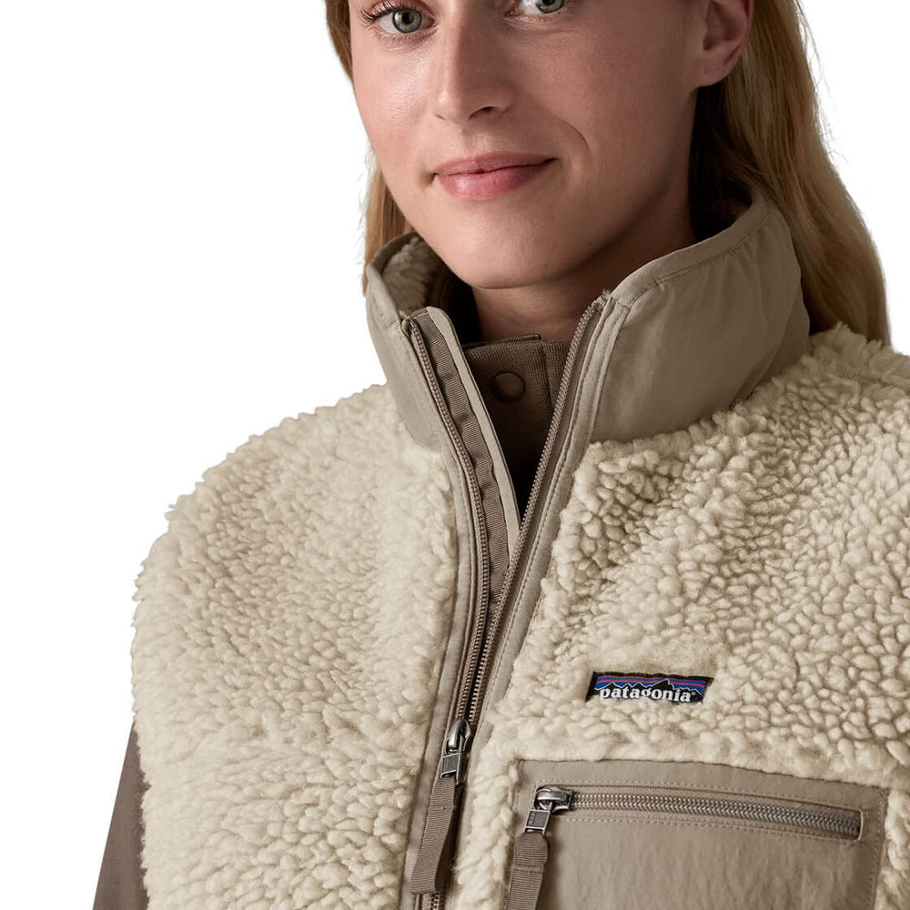 
                      
                        Patagonia W Vest Classic Retro X beige natural
                      
                    