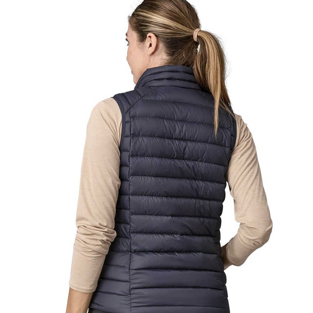 
                      
                        Patagonia W Vest Down Sweater blue smolder
                      
                    