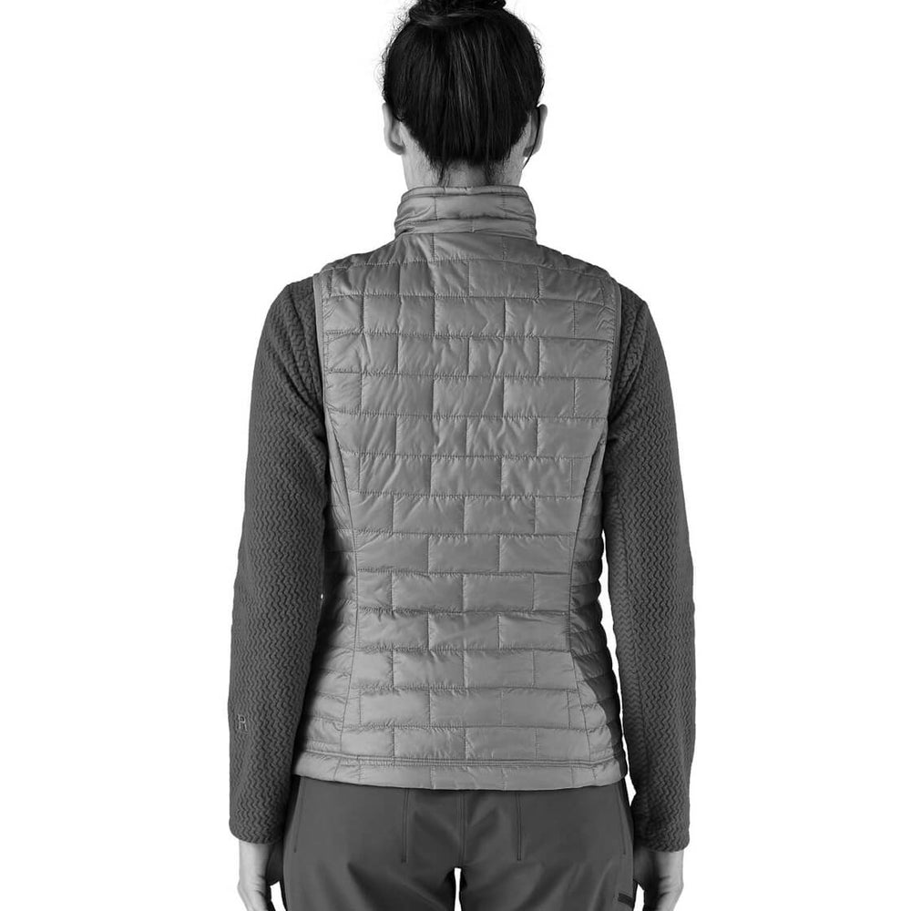 
                      
                        Patagonia W Vest Nano Puff green ellwood
                      
                    