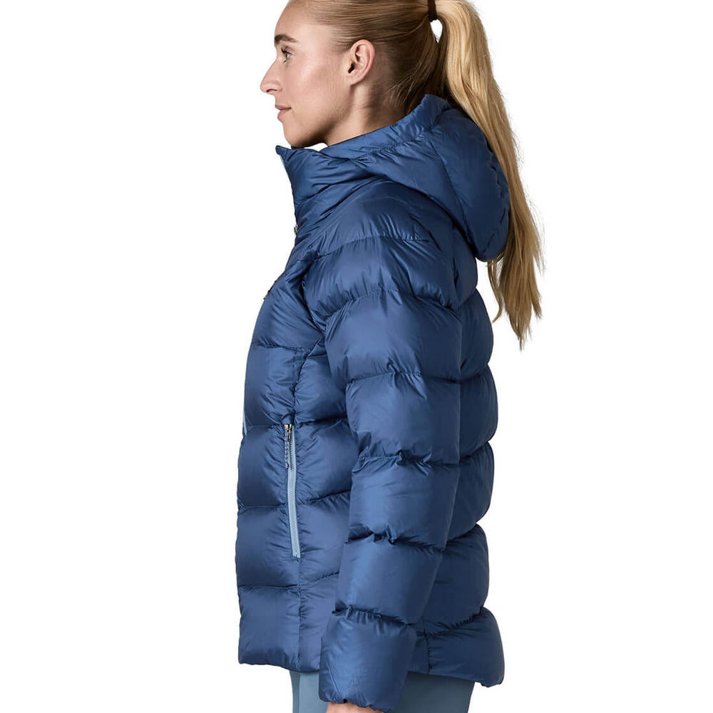 
                      
                        Patagonia W Winterjacket Fitz Roy Down blue element
                      
                    