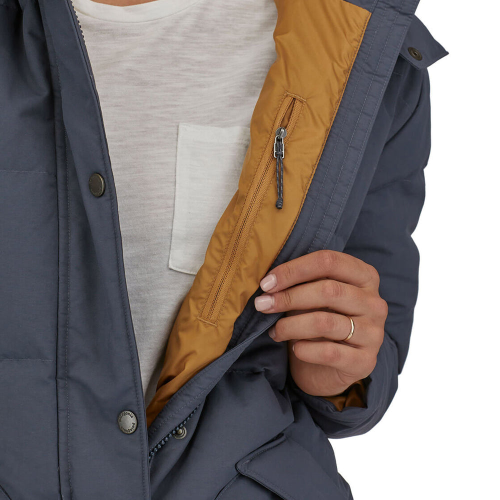 
                      
                        Patagonia W Winterparka Downdrifter blue smolder
                      
                    
