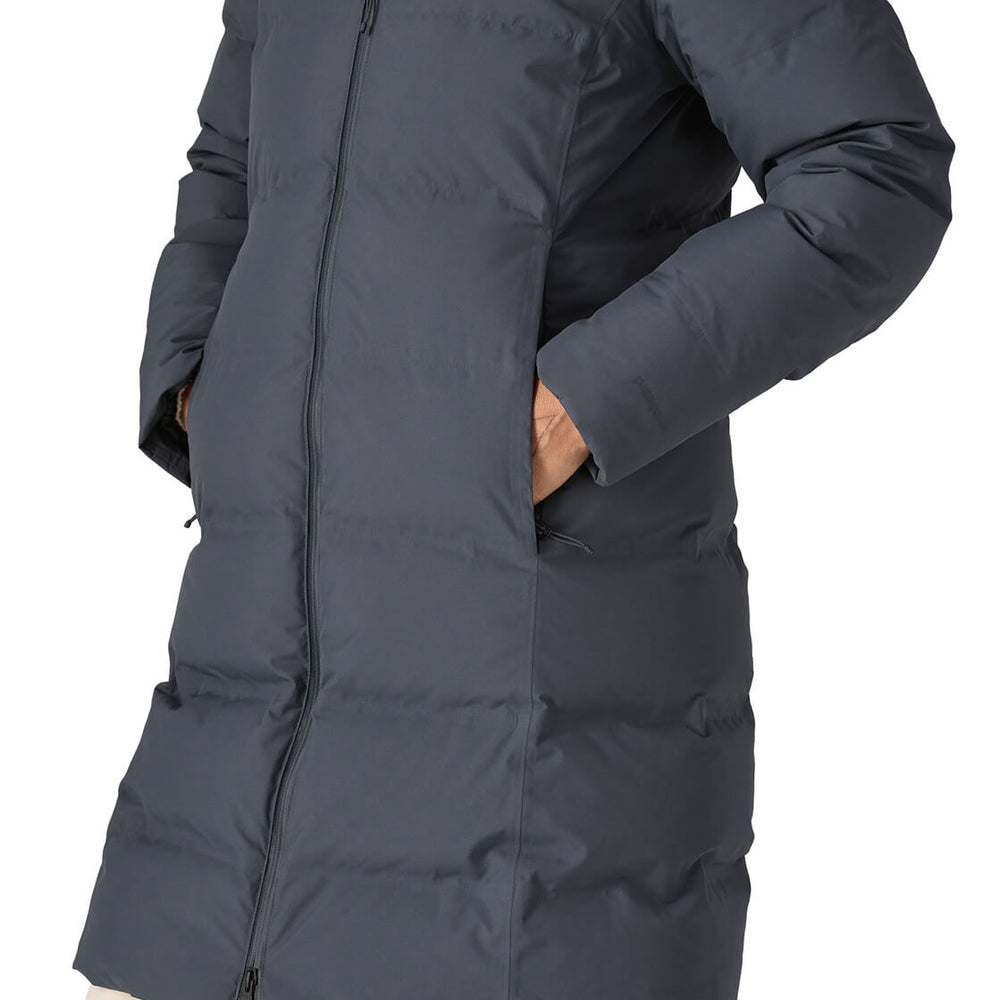 
                      
                        Patagonia W Winterparka Jackson Glacier H2NO Edition blue smolder
                      
                    