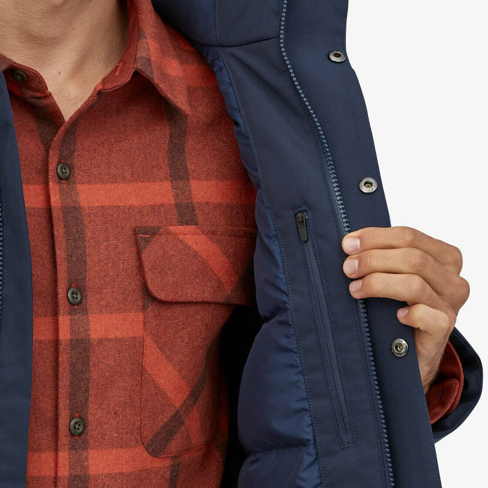 
                      
                        Patagonia Winterjacket Tres blue new navy
                      
                    