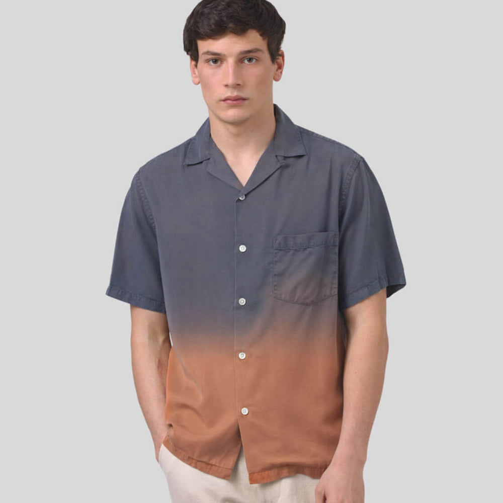 
                      
                        Portuguese Flannel Shirt SS Dogtown blue dip dye
                      
                    