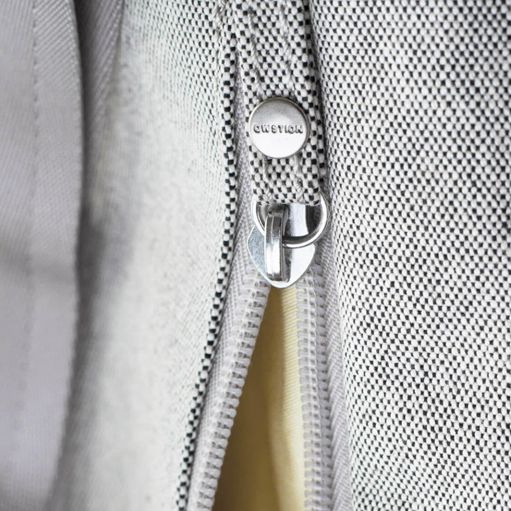 
                      
                        Qwstion Backpack Small Pack organic cliff
                      
                    