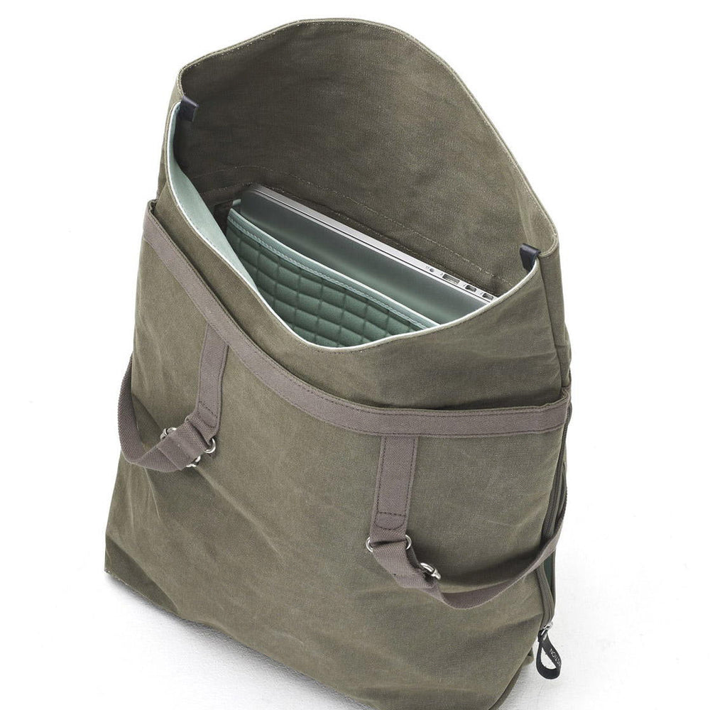 
                      
                        Qwstion Bag Day Tote organic olive
                      
                    