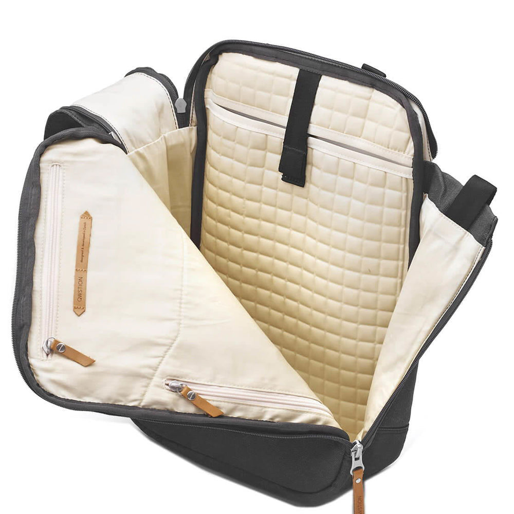
                      
                        Qwstion Bag Daypack organic washed black
                      
                    