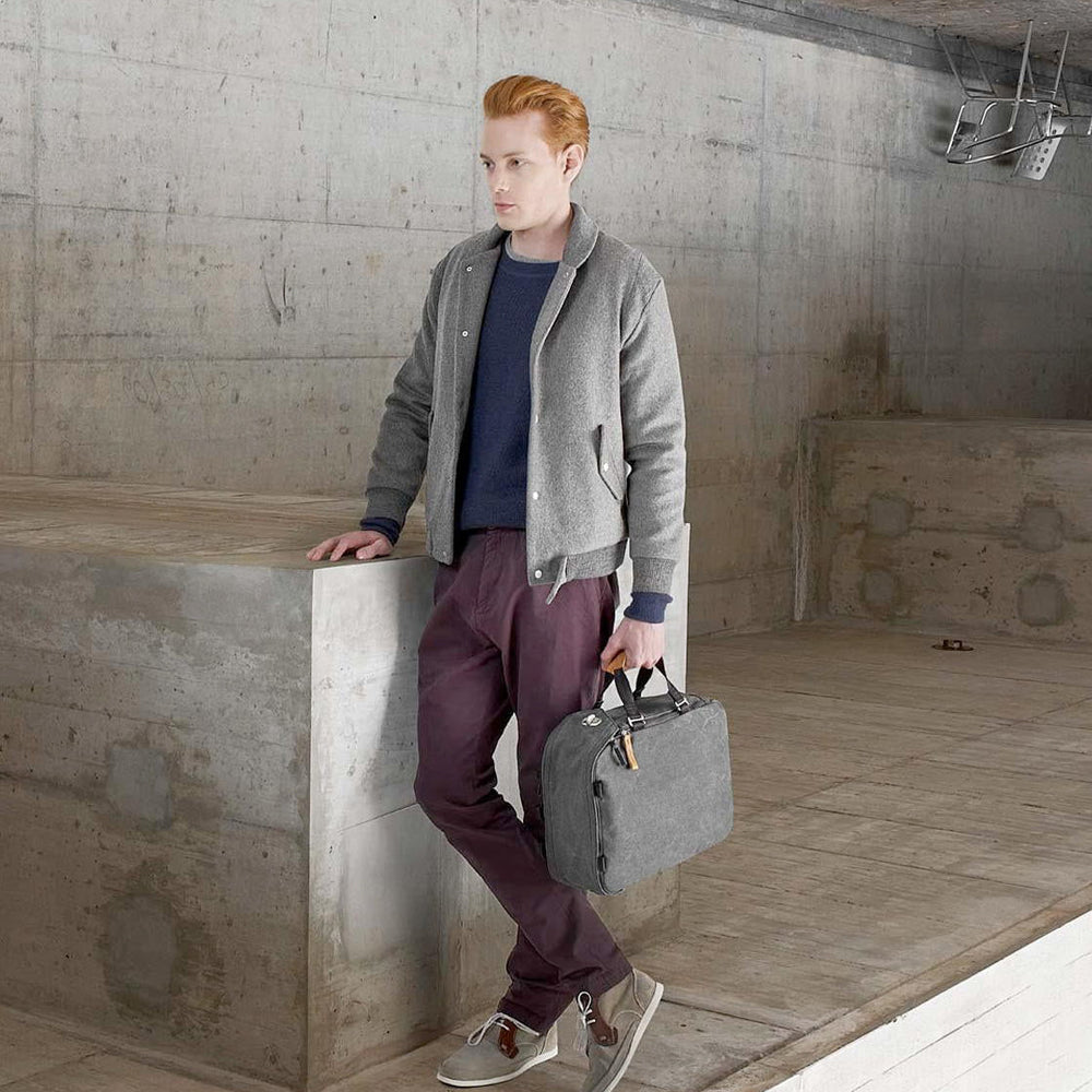 
                      
                        Qwstion Bag Daypack organic washed grey
                      
                    