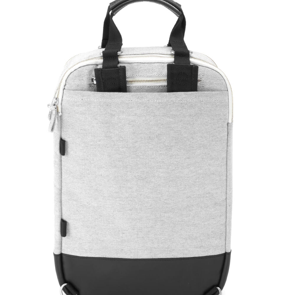 
                      
                        Qwstion Bag Daypack raw blend leather canvas
                      
                    