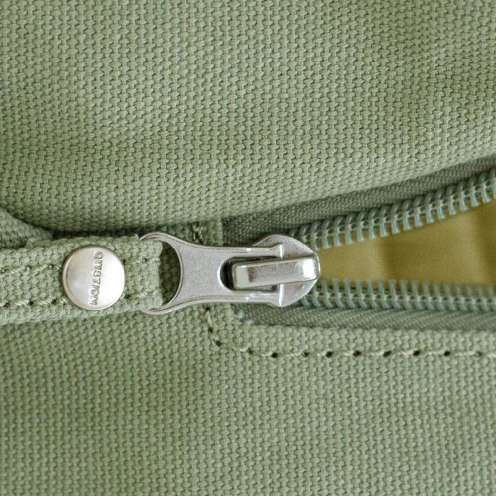 
                      
                        Qwstion Bag Tote organic moss
                      
                    