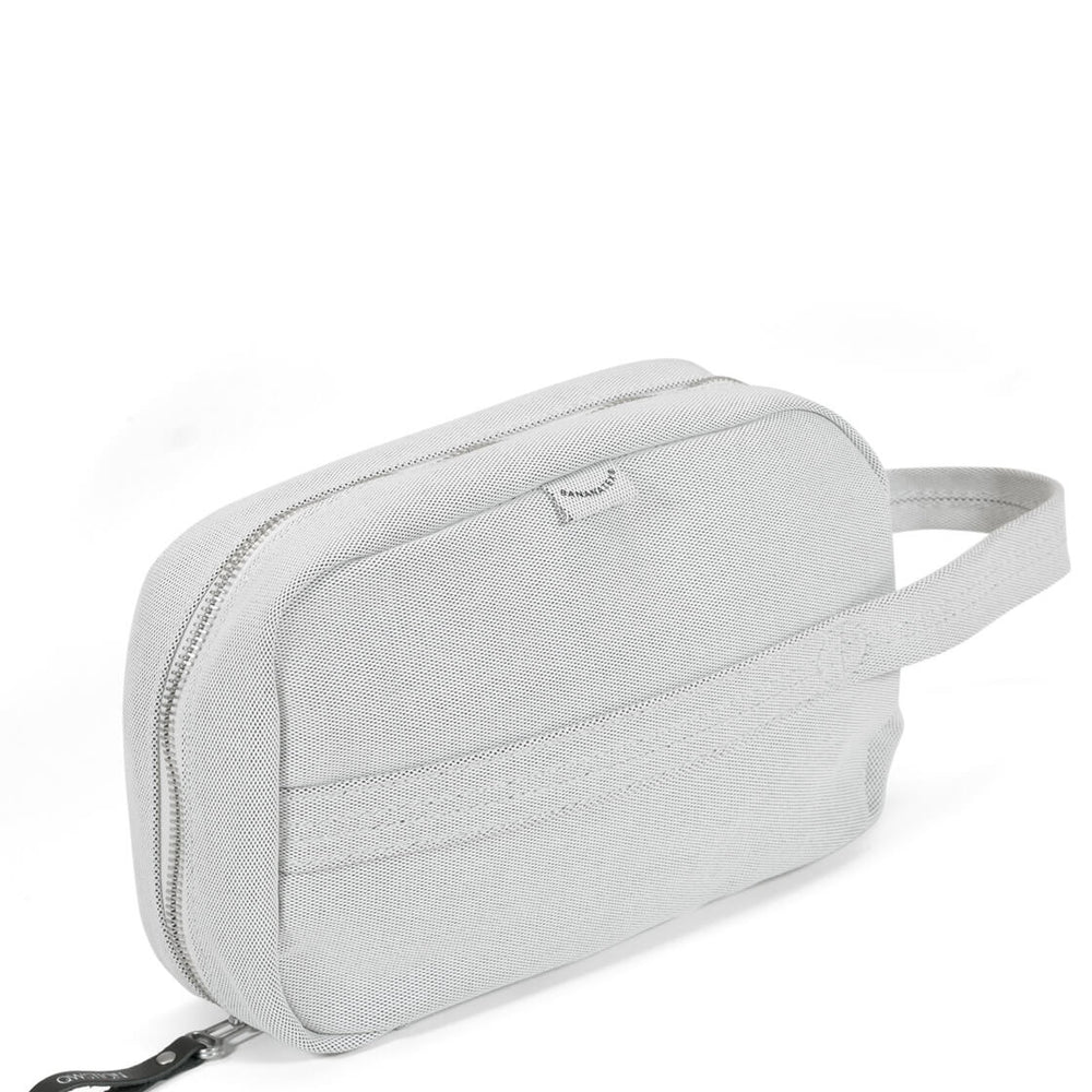 
                      
                        Qwstion Bananatex Toiletry Kit gravel
                      
                    