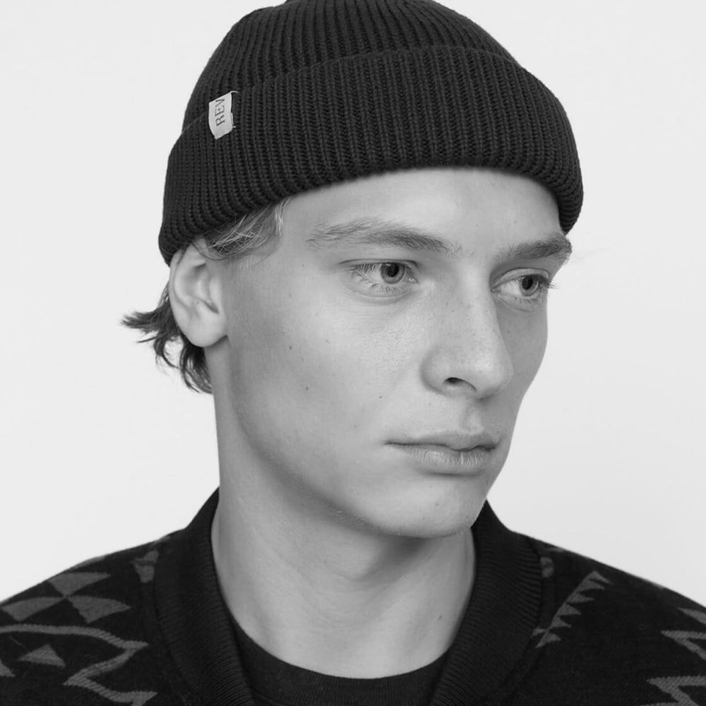 Revolution Beanie 9324 Fisherman green dark