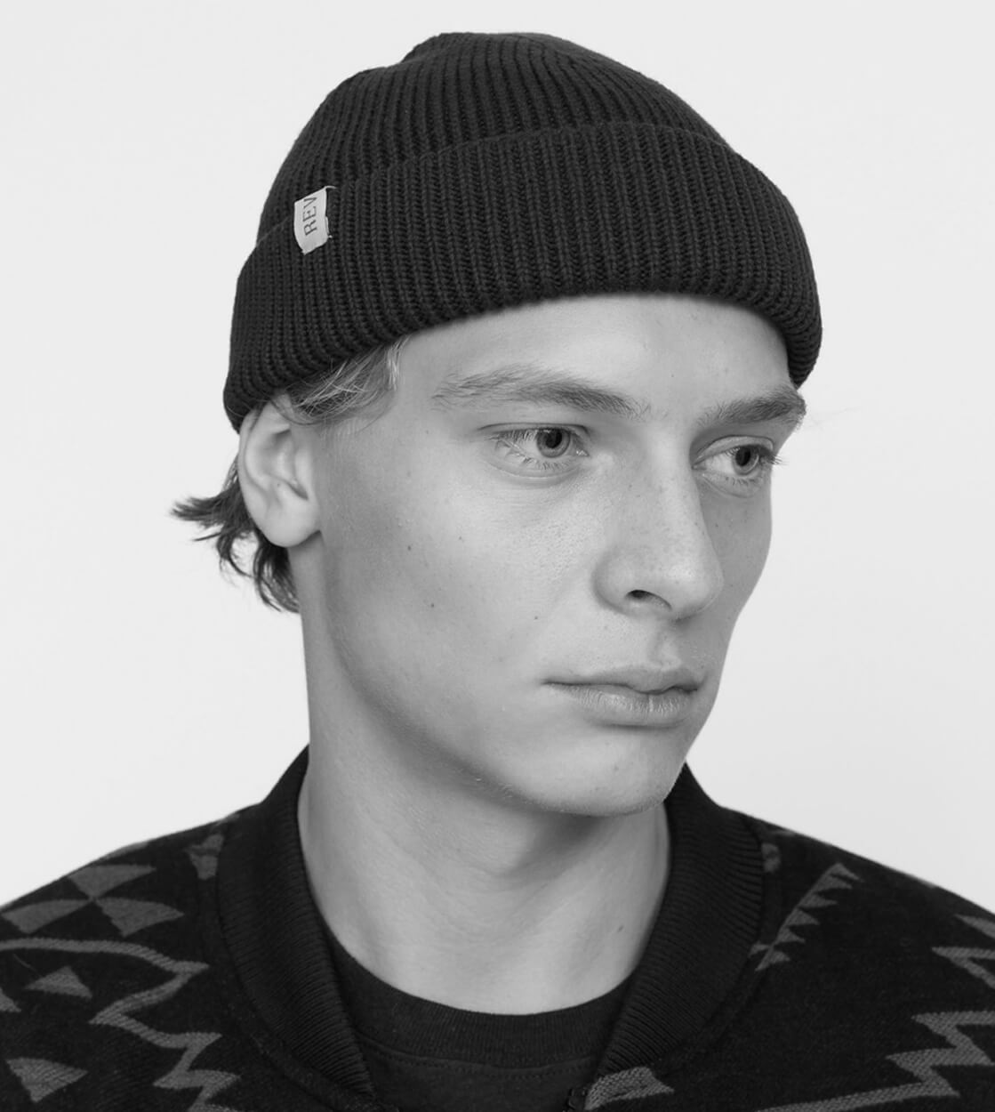 Revolution Beanie 9324 Fisherman green dark