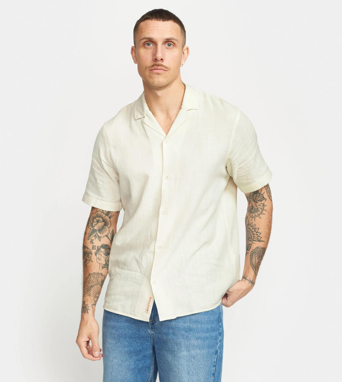 Revolution Shirt SS 3927 Cuban beige offwhite
