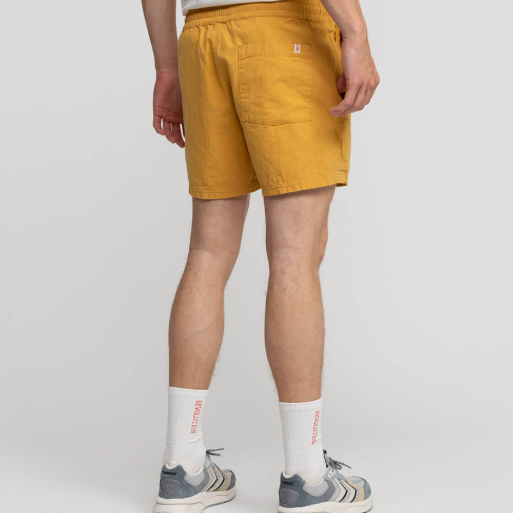
                      
                        Revolution Shorts 4045 yellow
                      
                    