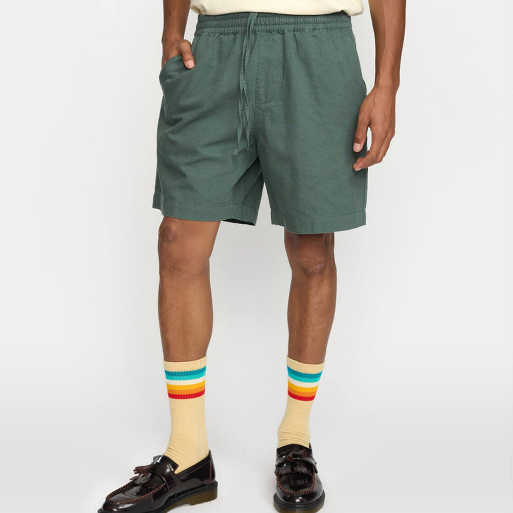 Revolution Shorts 4065 Linen green dust