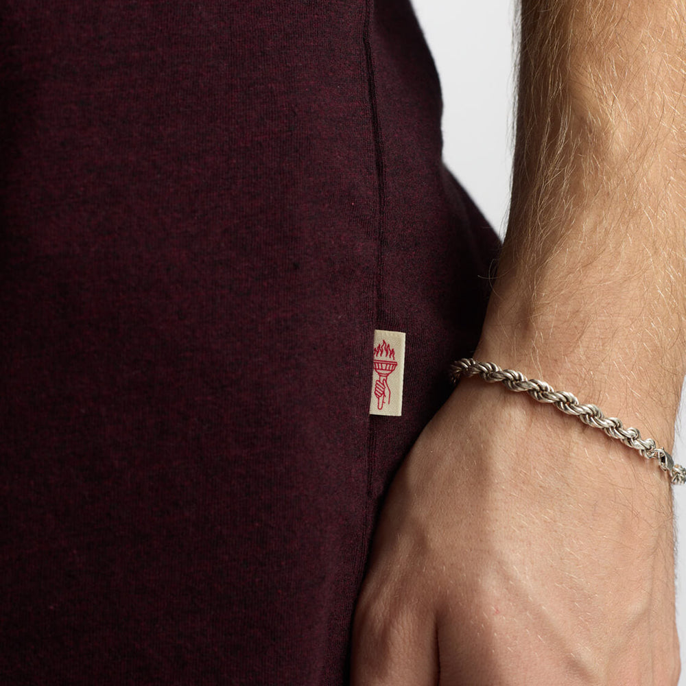 
                      
                        Revolution T-Shirt 1051 red burgundy
                      
                    