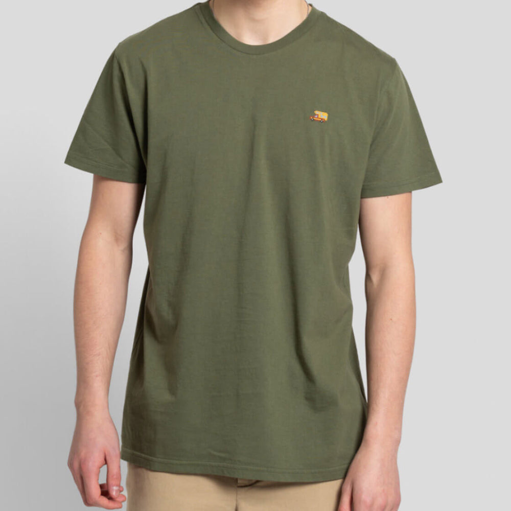 
                      
                        Revolution T-Shirt 1236 CAM green army
                      
                    