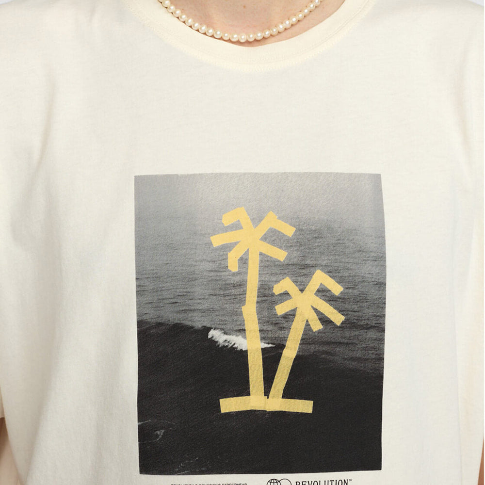 
                      
                        Revolution T-Shirt 1392 Tap beige offwhite
                      
                    