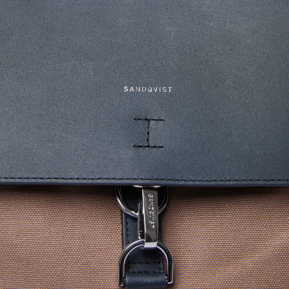
                      
                        Sandqvist Backpack Alva Hook brown earth
                      
                    
