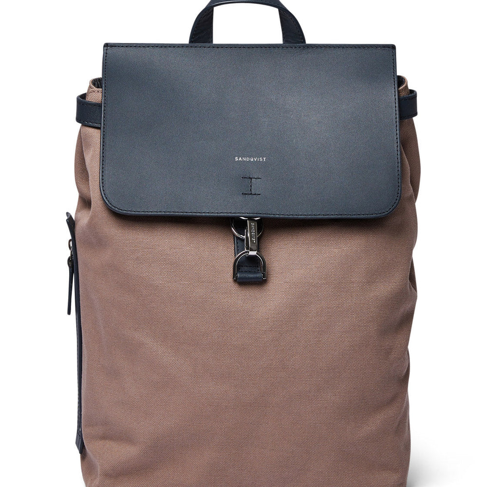 
                      
                        Sandqvist Backpack Alva Hook brown earth
                      
                    