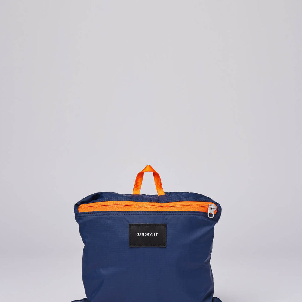 
                      
                        Sandqvist Backpack Bernt LW blue navy multi/evening blue
                      
                    
