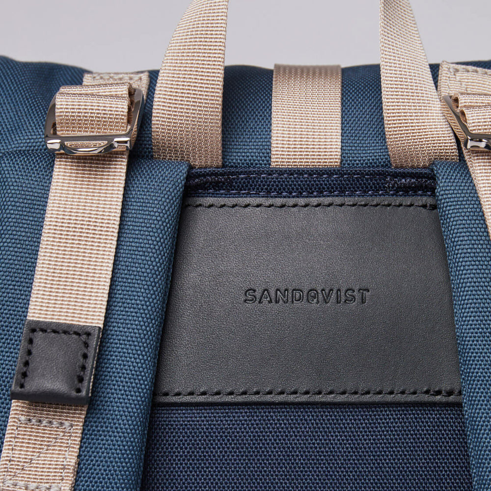 
                      
                        Sandqvist Backpack Bernt blue multi steel/navy blue
                      
                    