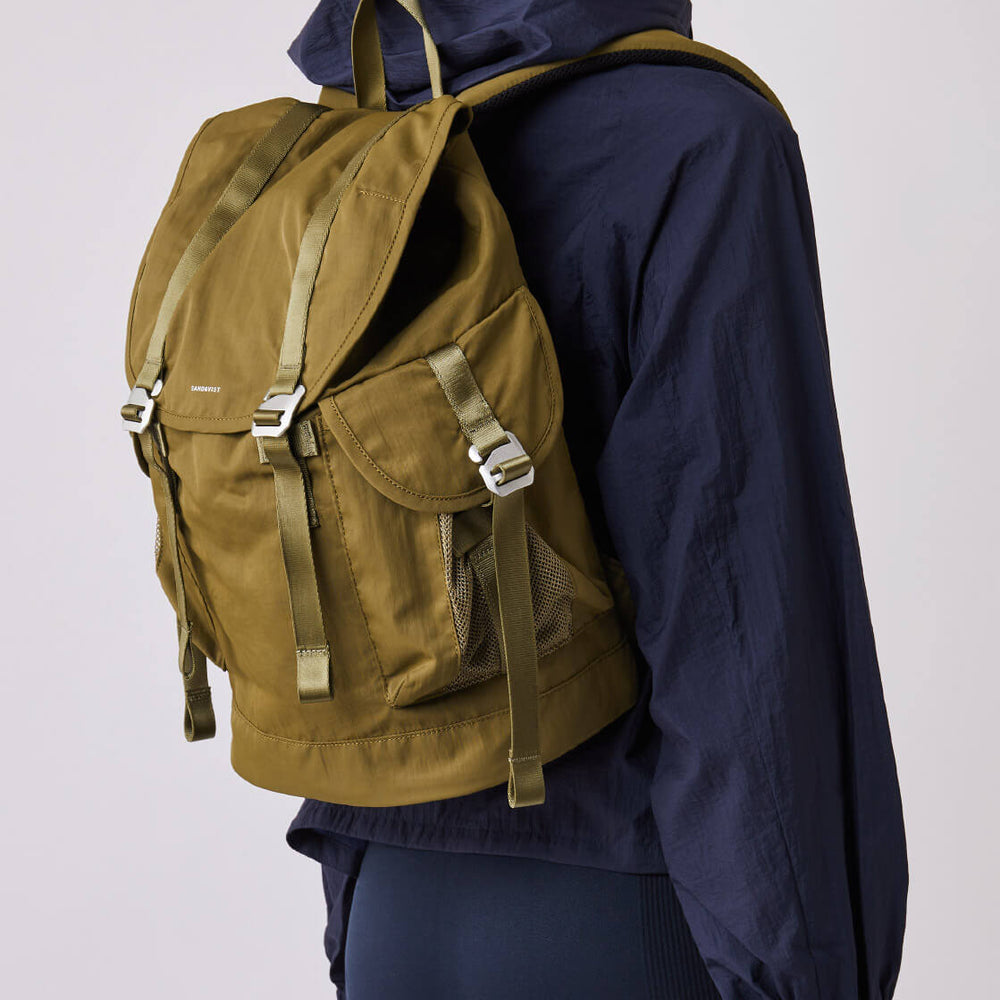
                      
                        Sandqvist Backpack Charlie Vegan green military olive
                      
                    
