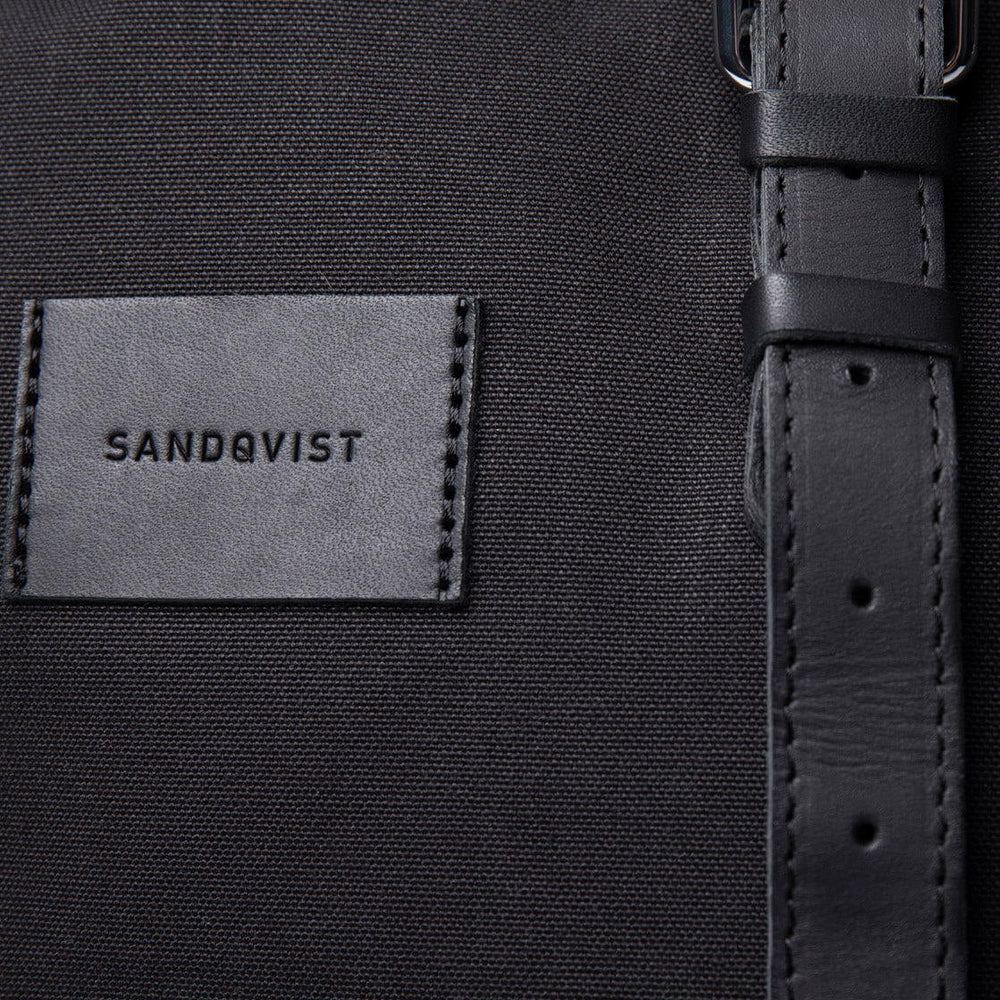 
                      
                        Sandqvist Backpack Dante Grand black/black leather
                      
                    