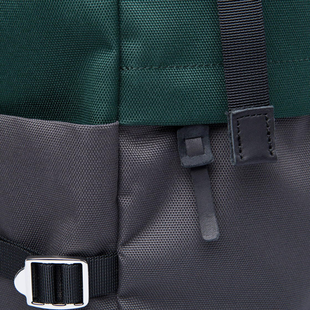 
                      
                        Sandqvist Backpack Harald green deep multi/dark grey
                      
                    