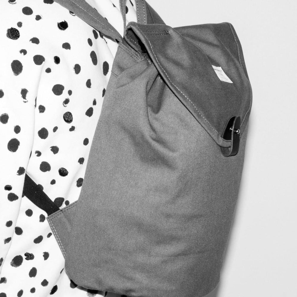 
                      
                        Sandqvist Backpack Hilda grey
                      
                    