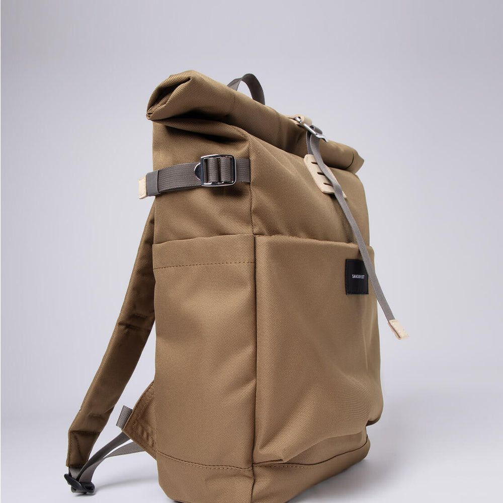 
                      
                        Sandqvist Backpack Ilon brown marsh yellow
                      
                    