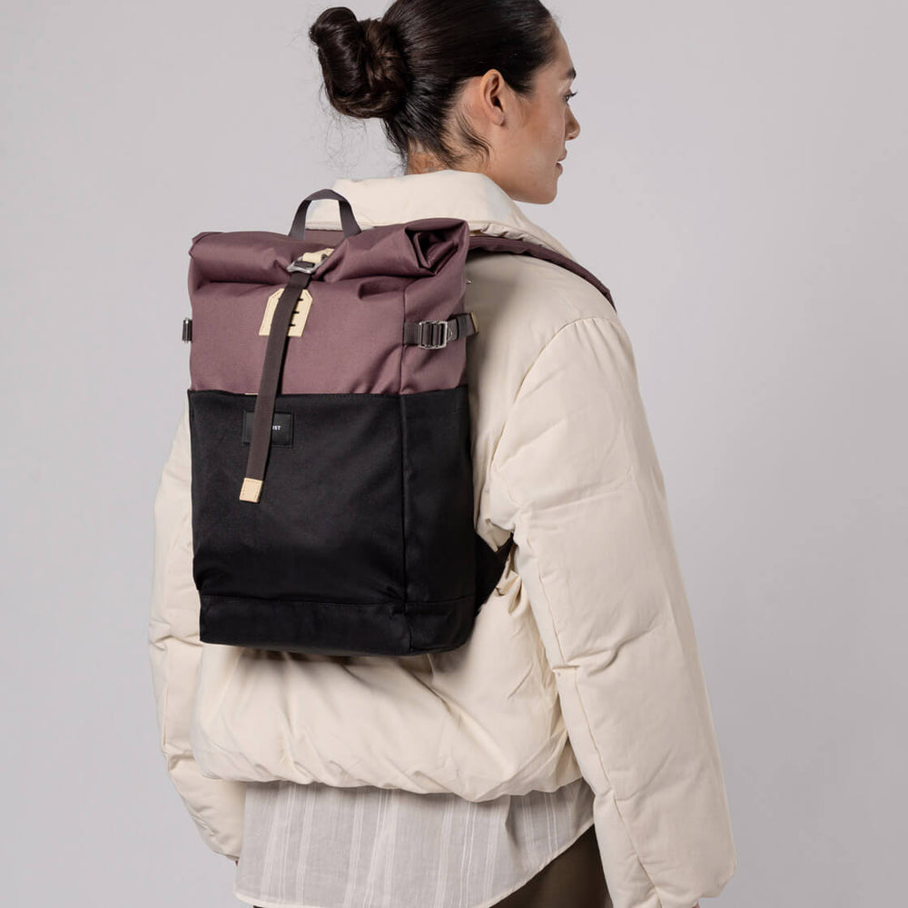 Sandqvist Backpack Ilon purple multi lilac dawn