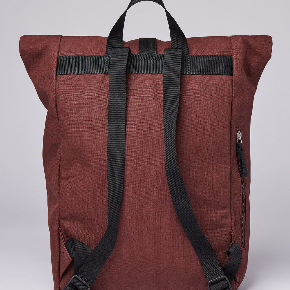 
                      
                        Sandqvist Backpack Kaj brown molton leaf with black webbing
                      
                    