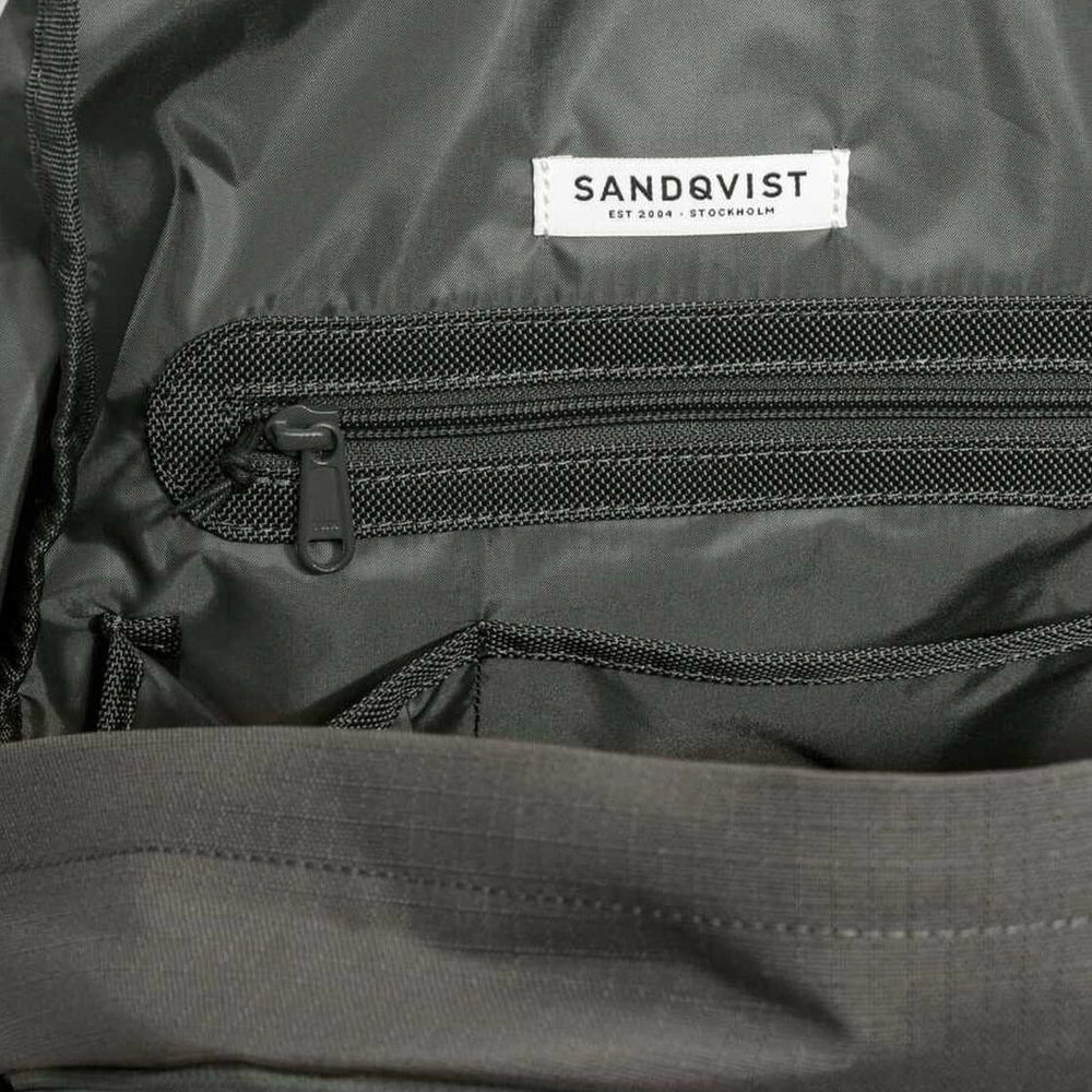 
                      
                        Sandqvist Backpack Peter green beluga
                      
                    