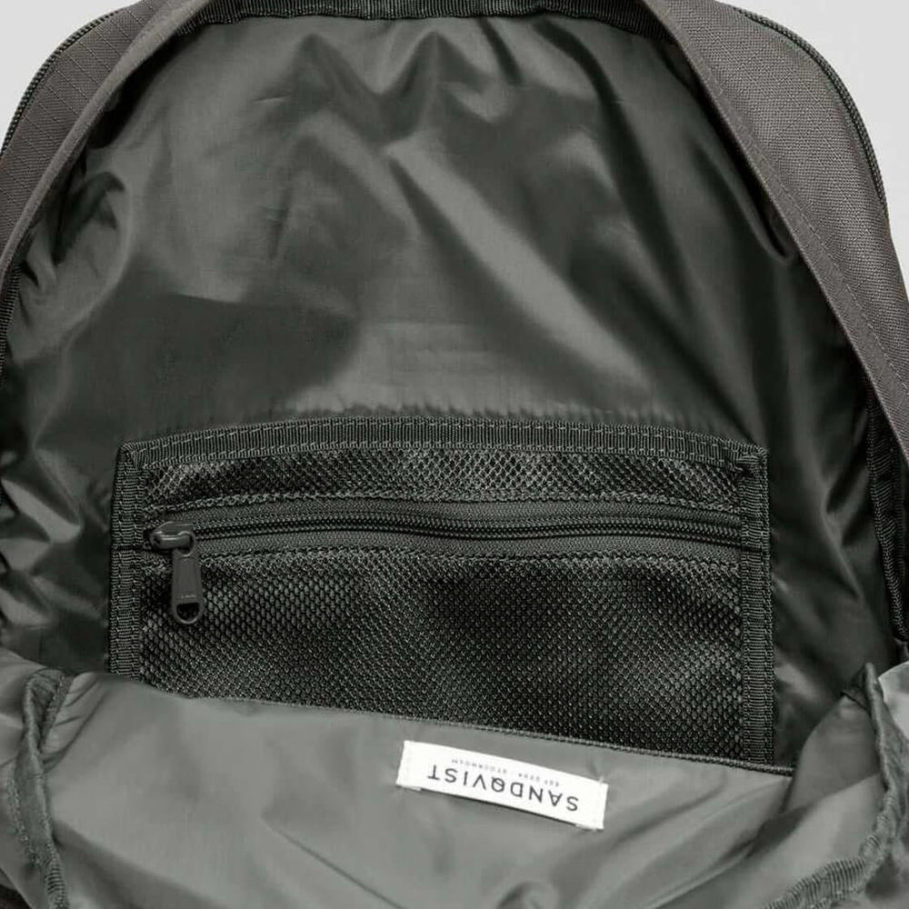
                      
                        Sandqvist Backpack Peter green beluga
                      
                    