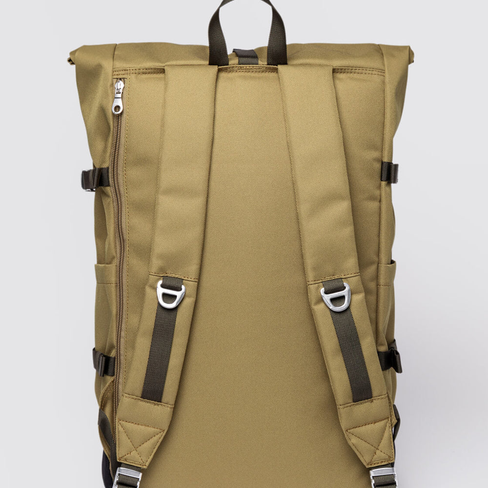 
                      
                        Sandqvist Backpack Rolltop L Icon beige olive drab with black leather
                      
                    
